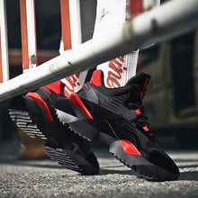 Load image into Gallery viewer, VYPER 'Jagged Jockey' R7X Sneakers