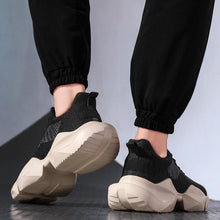 Load image into Gallery viewer, MONARCH 'Urbane Poise' X9X Sneakers