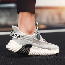 Load image into Gallery viewer, ZEBRA 450 V2 PrimeKnit Sneakers