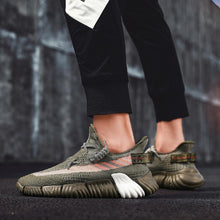 Load image into Gallery viewer, ZEBRA 450 V2 PrimeKnit Sneakers