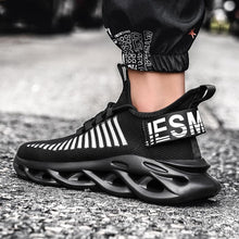 Load image into Gallery viewer, PHANTOM 'Mohawk Rogue' X9X Sneakers