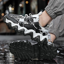 Load image into Gallery viewer, WIGWAG &#39;Wavy Maze&#39; X9X Sneakers
