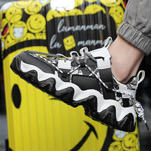 Load image into Gallery viewer, WIGWAG &#39;Wavy Maze&#39; X9X Sneakers
