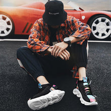 Load image into Gallery viewer, VISION 2020 &#39;Spectre&#39; Sneakers
