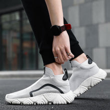 Load image into Gallery viewer, ZENON X9X Wave Runner Sneakers
