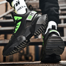 Load image into Gallery viewer, SPRUZZO &#39;Dribble Dash&#39; R7X Sneakers
