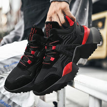 Load image into Gallery viewer, VYPER &#39;Jagged Jockey&#39; R7X Sneakers
