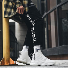 Load image into Gallery viewer, VIGOR &#39;Smooth Criminal&#39; X9X Sneakers
