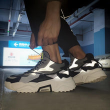 Load image into Gallery viewer, &#39;OXO HYPE&#39; Wave Runner Sneakers
