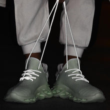 Load image into Gallery viewer, PEGASUS X9X Wave Runner Sneakers - SPL Green
