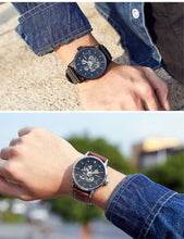Load image into Gallery viewer, LIVENS Automatic Leather Watch
